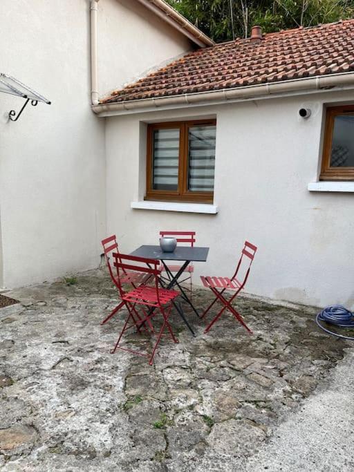 Petite Maison De Ville Au Calme Brie-Comte-Robert Exteriör bild